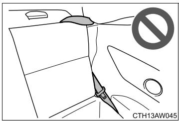 SUBARU BRZ  (2018) - Avant d'utiliser les ceintures de sécurité arriere - 1