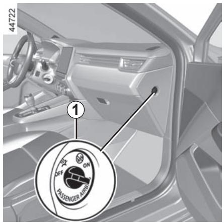 RENAULT Clio 5 (2019-2023) - SECURITÉ ENFANTS : désactivation, activation AIRBAG passager avant (1/3) - 1