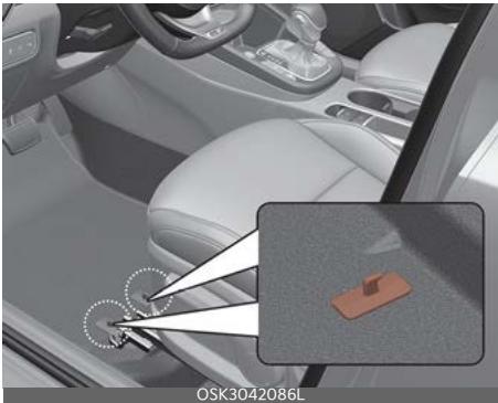 KIA Soul SK3-3 Phase 2 (2023) - Ancrage(s) pour tapis de sol (selon l'equipement) - 1