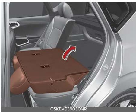 KIA Soul SK3-3 Phase 2 (2023) - Pour déplier le siège arrière - 1