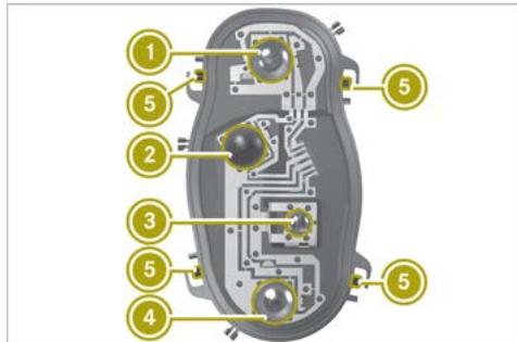 SMART Fortwo 3 (2014-2019) - Remplacement d'une ampoule défectueuse d'un bloc optique arrière - 1