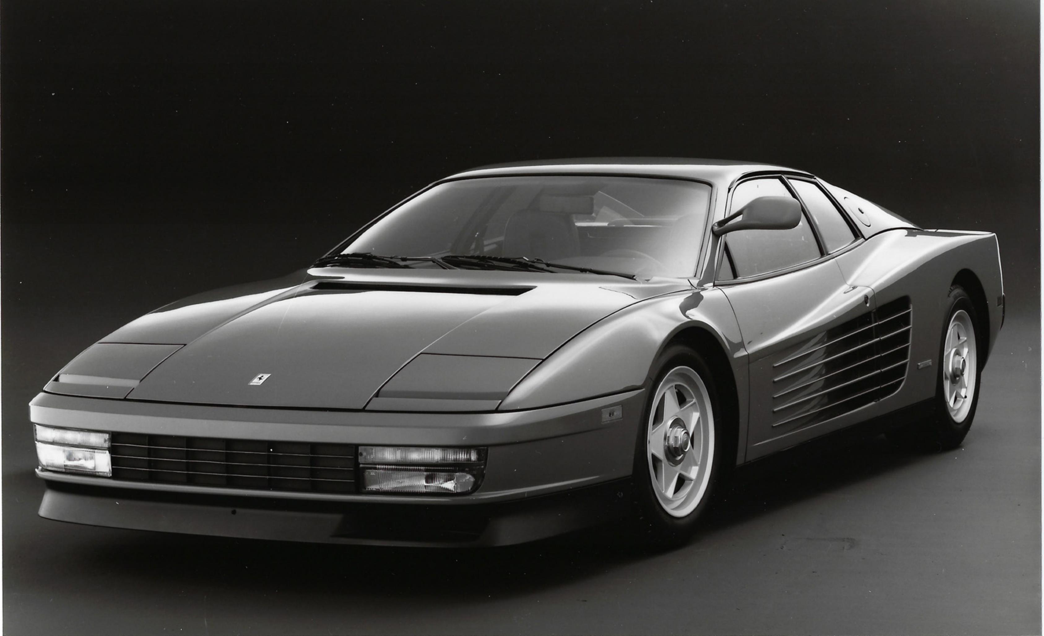 FERRARI Testarossa (1984-1992) - 1