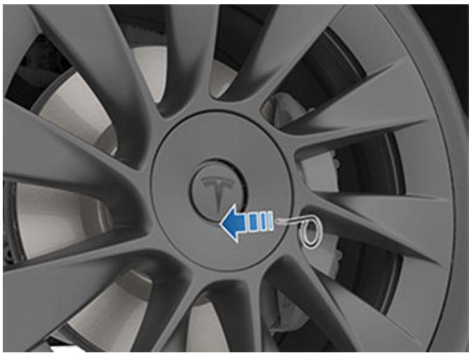 TESLA Model Y (2020-2024) - Dépose et installation des caches d'écrou de roue - 1