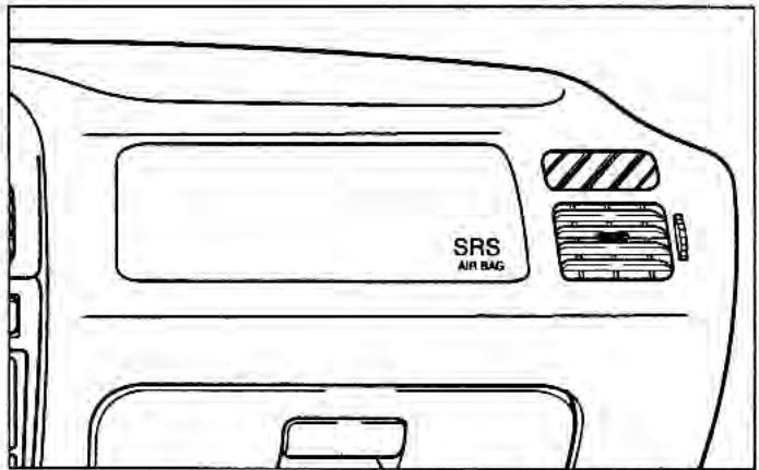 KIA Rio (2003) - AVERTISSEMENT : Pièces métalliques chaudes - 1