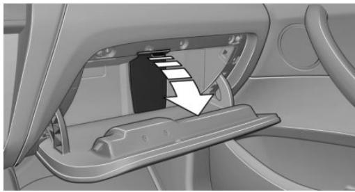 BMW X4 (2014-2018) - Remplacer le fusible - 1