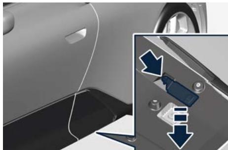 Maserati MC20 (2020) - Ouverture d'urgence de la Portière Côté Conducteur - 1
