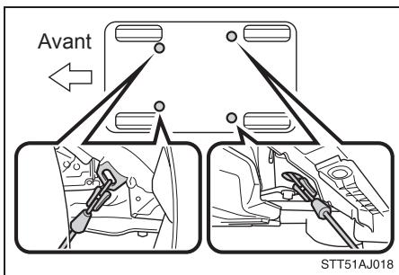 Scion IQ (2012) - Utilisation d'une dépanneuse à plateau - 1