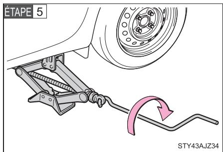 Scion IQ (2012) - Remplacement d'une roue - 5