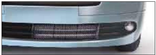 CITROEN Xsara Picasso Phase 2 (2004-2010) - Consigne de montage de la grille pare-neige : - 1