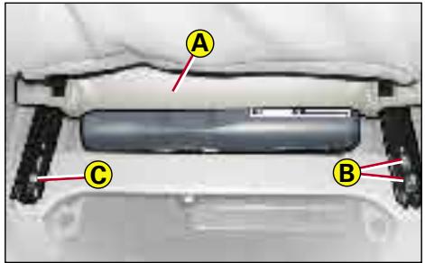 CITROEN Xsara Picasso Phase 2 (2004-2010) - Purge de l'eau contenue dans le filtre - 1