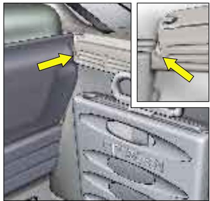 CITROEN Xsara Picasso Phase 2 (2004-2010) - Coffres de rangement - 3
