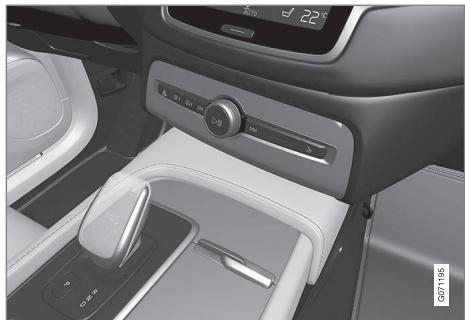 VOLVO V60 2 - Désactiver le blocage automatique du sélecteur de vitesses ^8 - 2