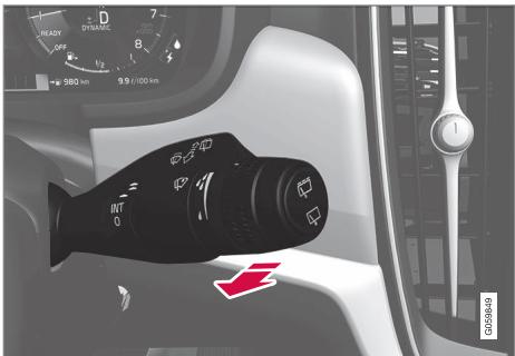 VOLVO V60 2 - Activer le lave-glace et le lave-phares - 1