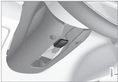 VOLVO V60 2 - Réglage du volant d'une voiture avec coussin gonflable pour les genoux - 1