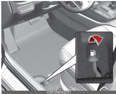 KIA Seltos SP2 (2024) - Ouverture de la trappe de remplissage de carburant - 1