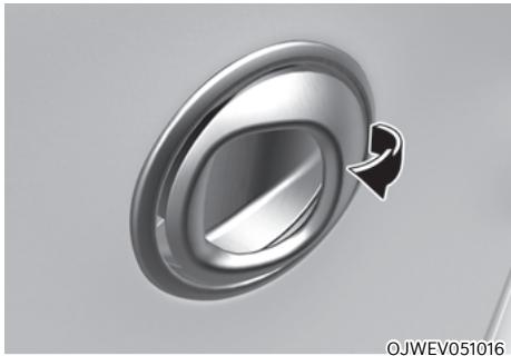 Genesis GV60 (2021-2025) - Utilisation des serrures de porte depuis l'intérieur du véhicule - 1