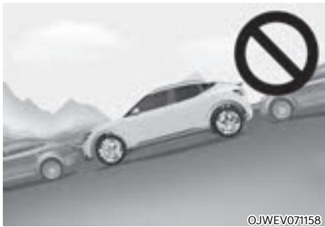 Genesis GV60 (2021-2025) - Limites de l'assistance intelligente au stationnement à distance - 1