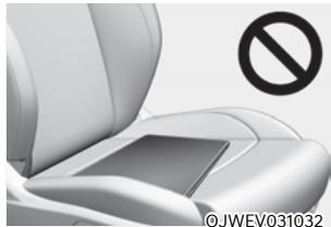 Genesis GV60 (2021-2025) - AVERTISSEMENT - 9