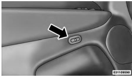 JEEP Grand Cherokee WK2 Phase 2 (2013-2017) - SIÈGE À MÉMOIRE DU CONDUCTEUR – SELON L'ÉQUIPEMENT - 1