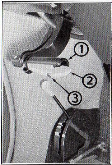 CITROEN ID 19F BREAK FAMILIALE COMMERCIALE (1957-1975) - 2° Frein de secours. - 1
