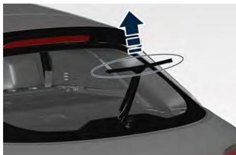 Maserati Grecale (2022) - Remplacement du balai de l'essuie-glace arrête - 2