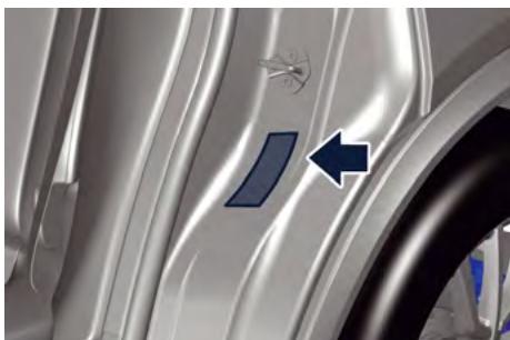 Maserati Grecale (2022) - Étiquette de pression de gonflage des pneus (marché australien et néo-zélandais) - 1