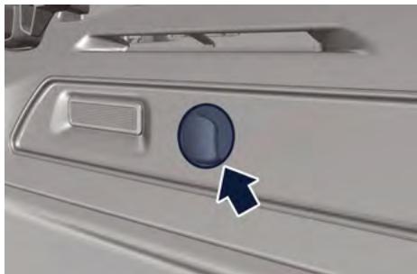 Maserati Grecale (2022) - Poignées et crochets portecintre - 3