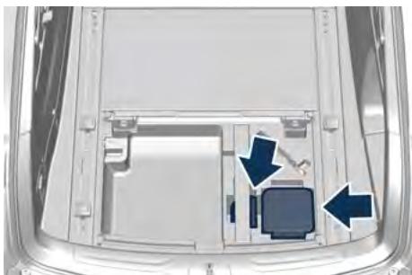 Maserati Grecale (2022) - Utilisation du kit de réparation des pneus - 1