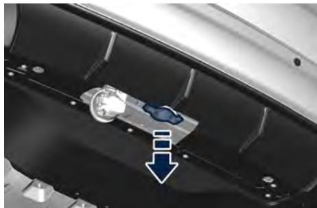 Maserati Grecale (2022) - Installation du triangle d'attelage   Installer le triangle d'attelage - 1