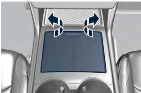 Maserati Grecale (2022) - Ports multimédias - 1