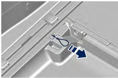 Maserati Grecale (2022) - Déverrouillage d'urgence du cable de charge - 1