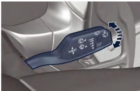 Maserati Grecale (2022) - Entretien de l'essue-glace et remplacement des balais - 1