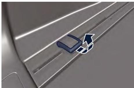 Maserati Grecale (2022) - Fixations et retenues des bagages - 3
