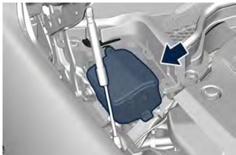 Maserati Grecale (2022) - Emplacement des fusibles - 3