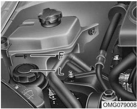 KIA Magentis MG (2005-2010) - Avertissement - retrait du bouchon de radiateur - 1