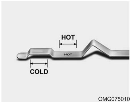 KIA Magentis MG (2005-2010) - Vérifier le niveau du liquide de la boîte automatique - 1