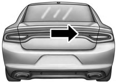 DODGE Charger SRT Hellcat (2017) - Ouverture du coffre - 1