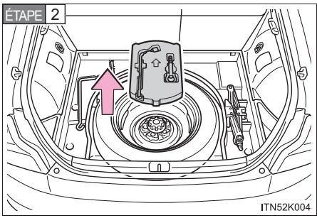 Scion tC 2 (2012) - ETAPE 1 Retirez le couvre-bagages. ( P.378) - 1
