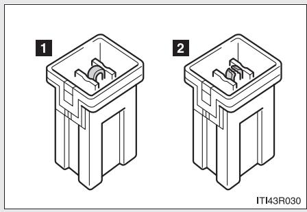 Scion tC 2 (2012) - Bloc d'instrumentation côté conducteur - 4
