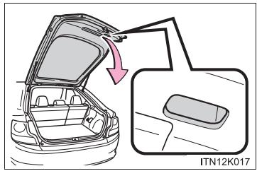 Scion tC 2 (2012) - Lorsque yous fermez le hayon - 1