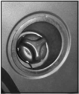 Hummer H2 (2007) - ATTENTION: (suite) - 1