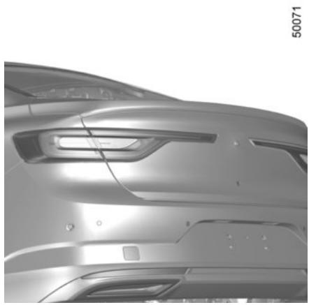 RENAULT Talisman (2015-2020) - FEUX ARRÈRE ET LATERAUX : remplacement des lampes (1/4) - 1