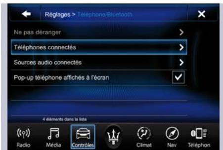 Maserati Quattroporte (2016) - Téléphones connectés - 1