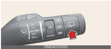 KIA Carnival (2025) - Utilisation du commutateur d'essuie-glace et de lave-glace de lunette arrière - 2
