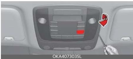 KIA Carnival (2025) - Remplacement de la lampe de lecture (type ampoule) - 1