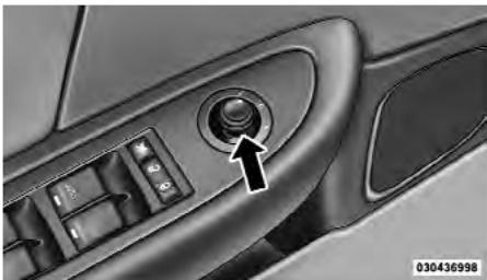 Chrysler 200 Cabriolet (2013) - Commande électrique Rétroviseurs - 1