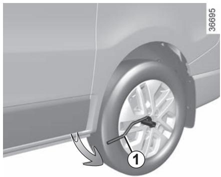 RENAULT Trafic 3 (2022) - CHANGEMENT DE ROUÉ (2/2) - 1