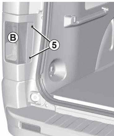 RENAULT Trafic 3 (2022) - FEUX ARRÈRE : remplacement des lampes (2/4) - 1