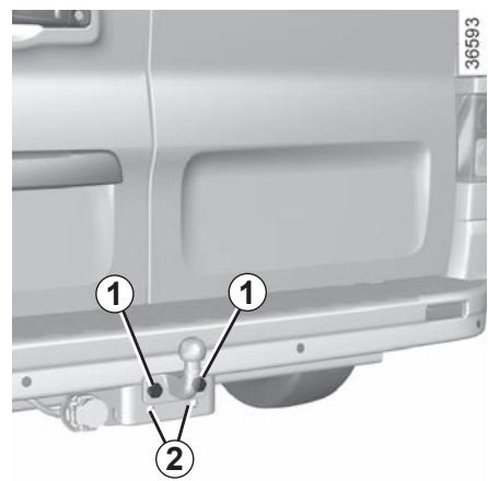 RENAULT Trafic 3 (2022) - Installation de la boule d'attelage - 1