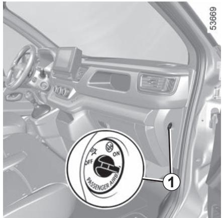 RENAULT Trafic 3 (2022) - SECURITE ENFANTS : désactivation, activation AIRBAG passager avant (1/3) - 1